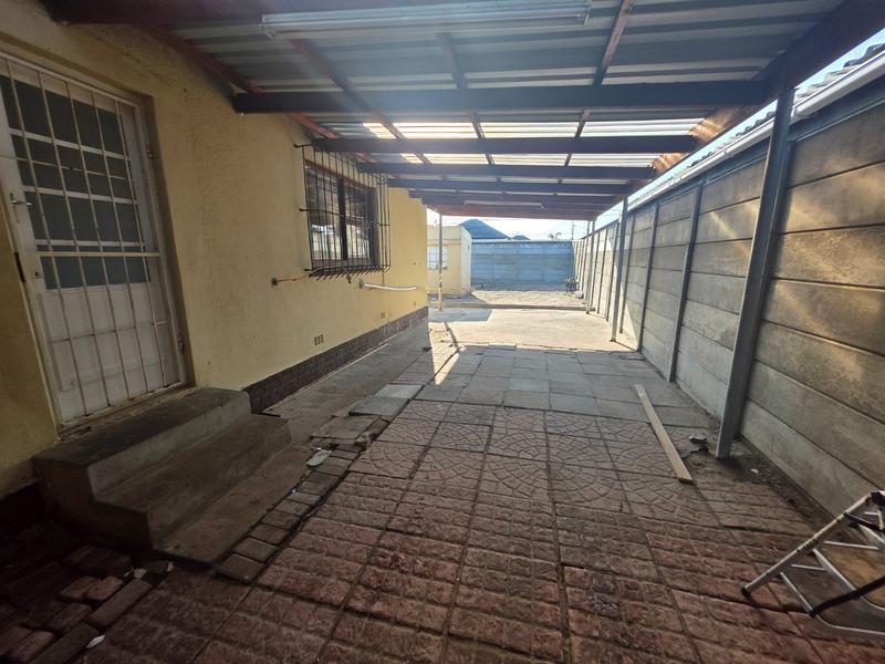 3 Bedroom Property for Sale in Churchill Estate Western Cape